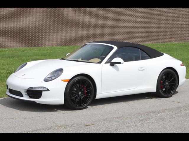 2014 Porsche 911 (White/Tan)