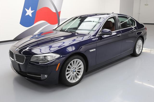 2013 BMW 5-Series (Blue/Brown)