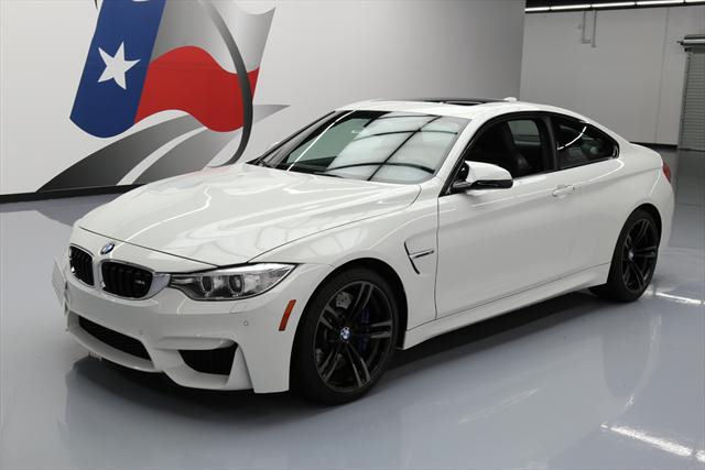 2015 BMW M4 (White/Black)