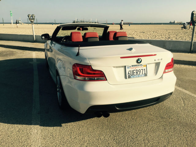 2012 BMW 1-Series (White/Corral Red)