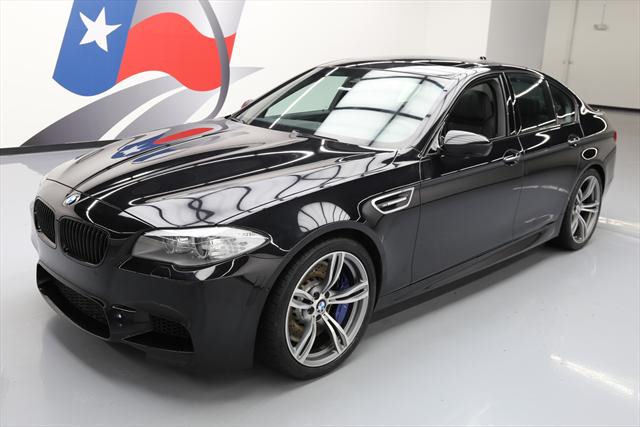 2013 BMW M5 (Black/Black)