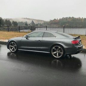 2013 Audi RS5 (Gray/Black)