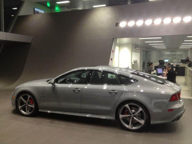 2014 Audi RS7 (Gray/Black)