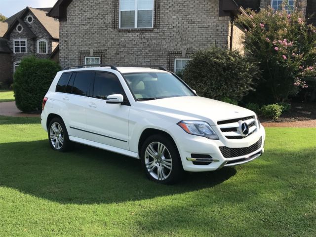 2014 Mercedes-Benz GLK-Class (Polar White/Sahara Beige)