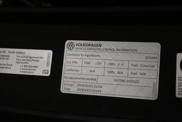 2013 Volkswagen Passat (Black/Tan)