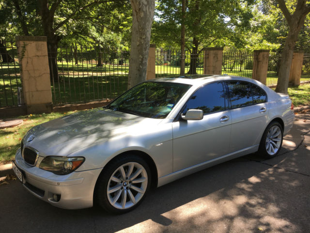 2007 BMW 7-Series (Silver/Black)