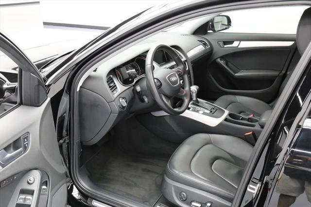 2013 Audi A4 (Black/Black)