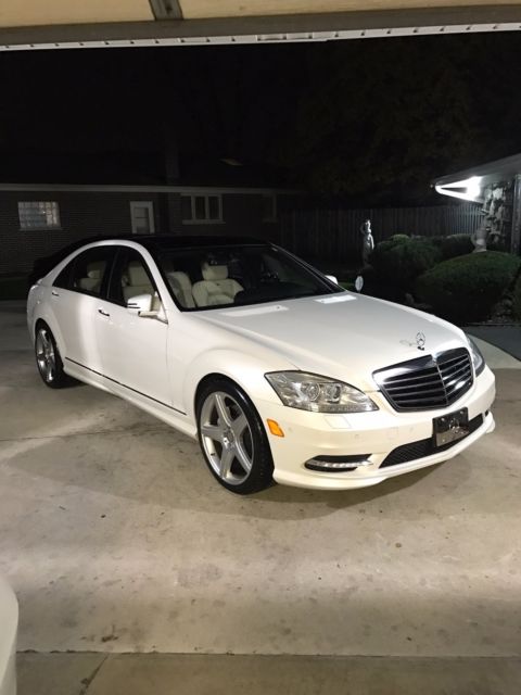 2010 Mercedes-Benz S-Class (White/White)