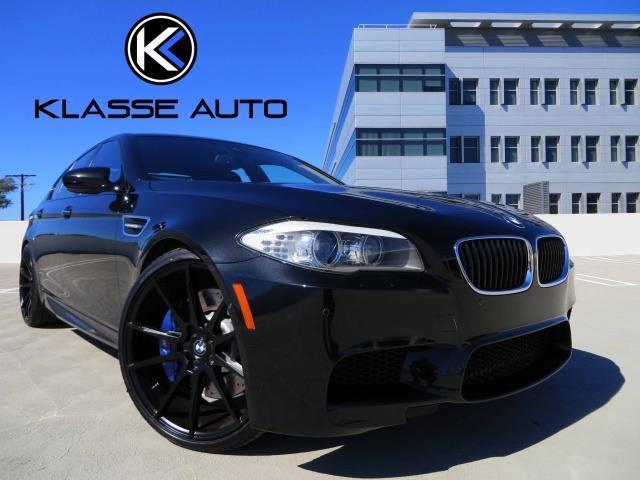 2013 BMW M5 (Black/Black)