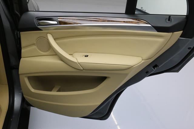 2013 BMW X5 (Gray/Tan)