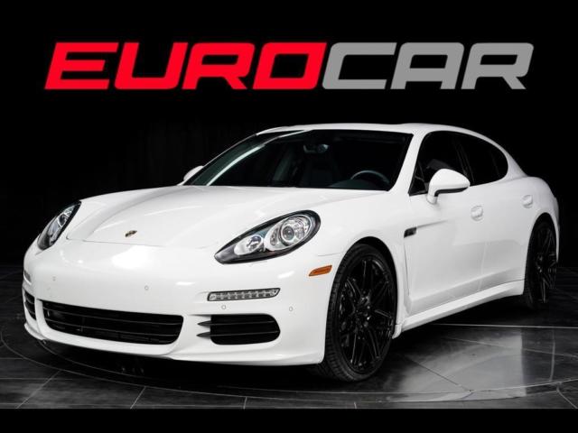 2014 Porsche Panamera (White/Black)