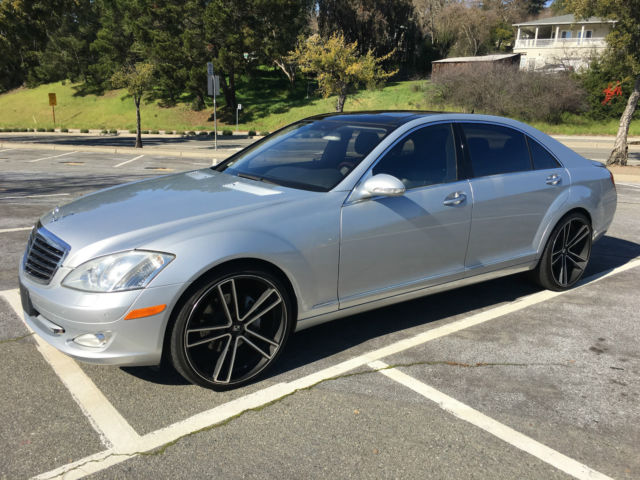 2007 Mercedes-Benz S-Class (Silver/Black)