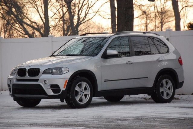 2013 BMW X5 (Gray/Black)