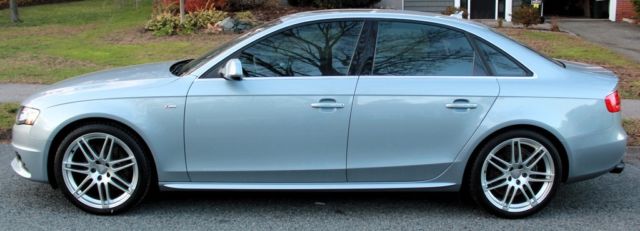 2011 Audi A4 (Monza Silver Metallic/Black)