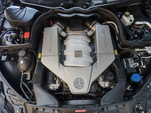 2013 Mercedes-Benz C-Class (Black/Black)