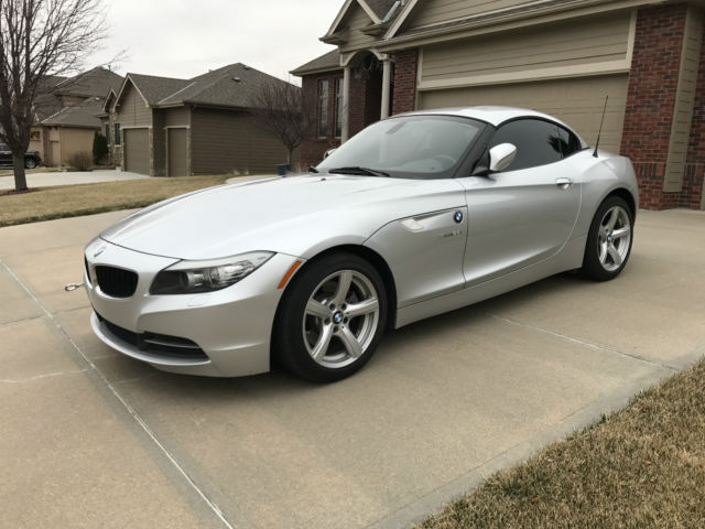 2012 BMW Z4 (Silver/Black)