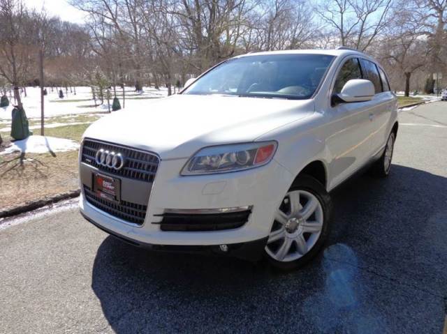 2007 Audi Q7 (White/--)