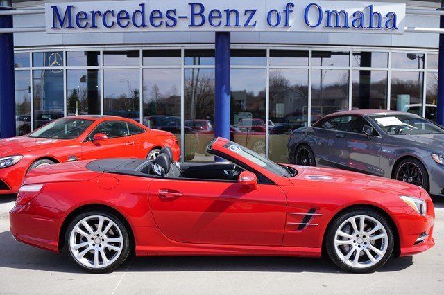 2014 Mercedes-Benz SL-Class (Red/Black)