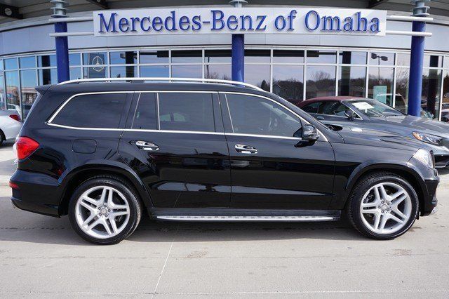 2016 Mercedes-Benz Gl (Black/Black)