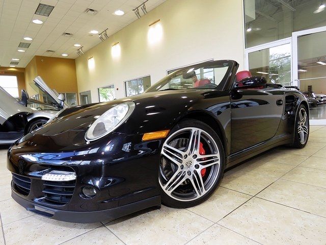 2009 Porsche 911 (Black/Red)