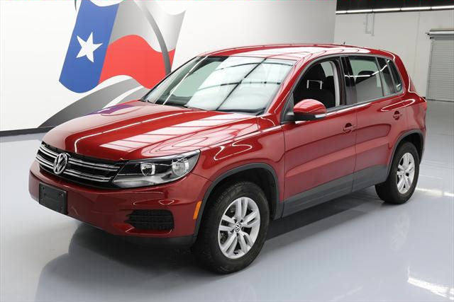 2012 Volkswagen Tiguan (Red/Black)