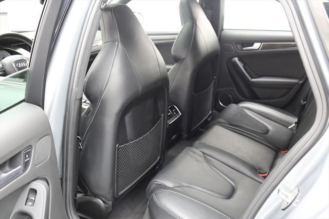 2011 Audi S4 (Silver/Black)