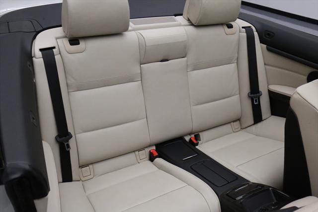 2012 BMW 3-Series (White/Tan)