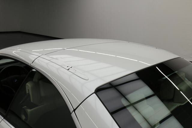2012 BMW 3-Series (White/Tan)