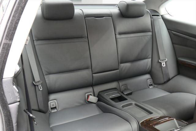 2013 BMW 3-Series (Black/Black)