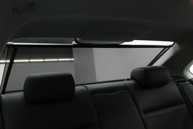 2013 BMW 3-Series (Black/Black)