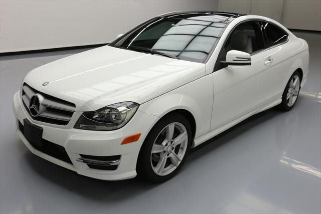 2013 Mercedes-Benz C-Class (White/Gray)