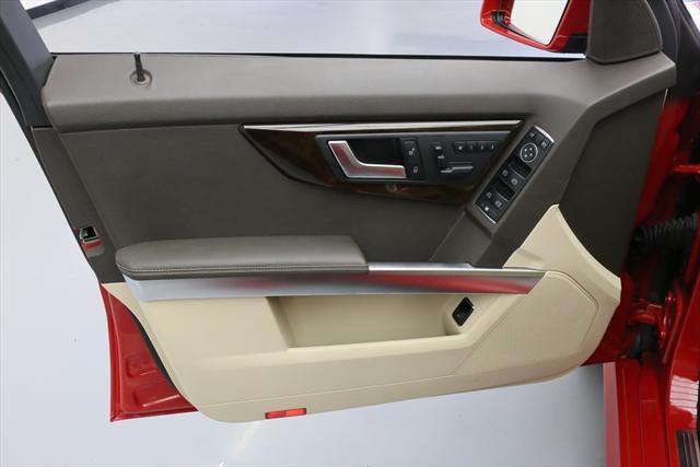 2014 Mercedes-Benz GLK-Class (Red/Tan)