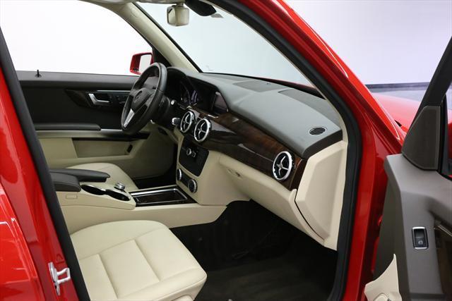 2014 Mercedes-Benz GLK-Class (Red/Tan)