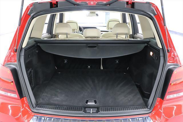 2014 Mercedes-Benz GLK-Class (Red/Tan)
