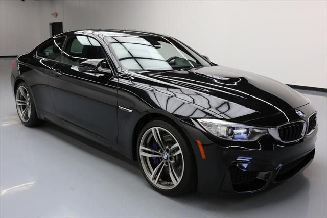 2016 BMW M4 (Black/Black)