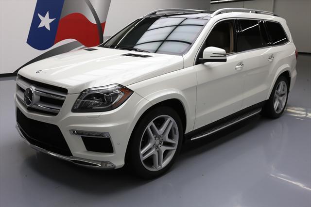 2015 Mercedes-Benz GL-Class (White/Tan)