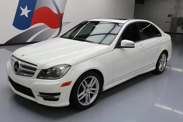 2013 Mercedes-Benz C-Class (White/Black)