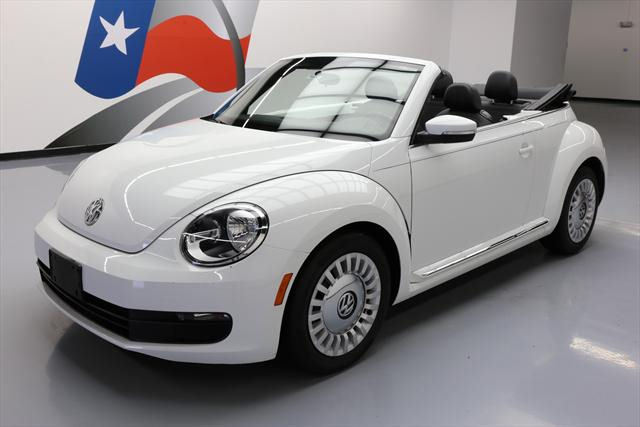 2015 Volkswagen Beetle - Classic (White/Black)