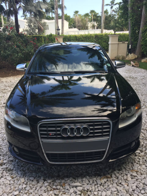 2007 Audi S4 (Black/Black)