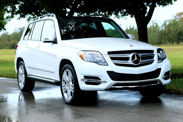 2015 Mercedes-Benz GLK-Class (White/Black)