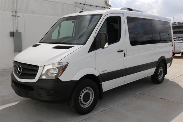 2016 Mercedes-Benz Sprinter (White/Black)