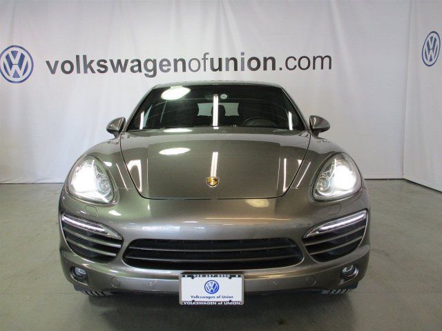 2013 Porsche Cayenne (Gray/Black)