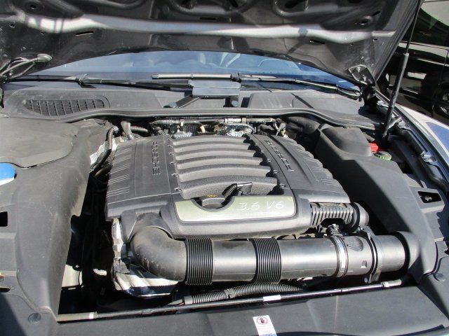 2013 Porsche Cayenne (Gray/Black)