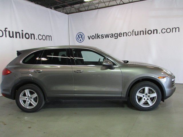 2013 Porsche Cayenne (Gray/Black)
