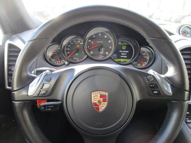 2013 Porsche Cayenne (Gray/Black)