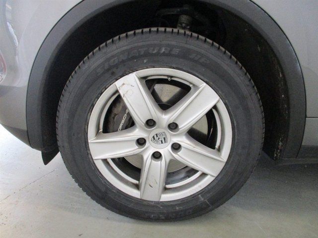 2013 Porsche Cayenne (Gray/Black)