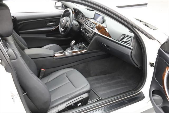 2015 BMW 4-Series (White/Black)