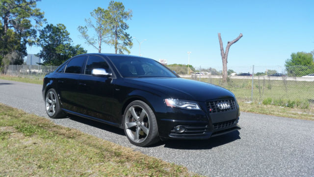2011 Audi S4 (brilliant black/black/brown silk nappa leather seats)