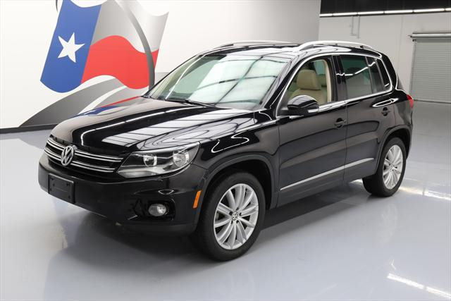 2013 Volkswagen Tiguan (Black/Tan)