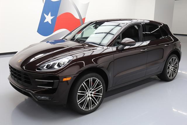 2015 Porsche Macan (Brown/Black)